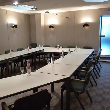 Du Rhin Hotel 2*