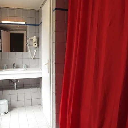 Hotel Du Rhin 2*